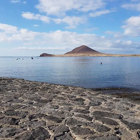 Alquilaencanarias El Medano, Cabezo Beach&parking El Médano